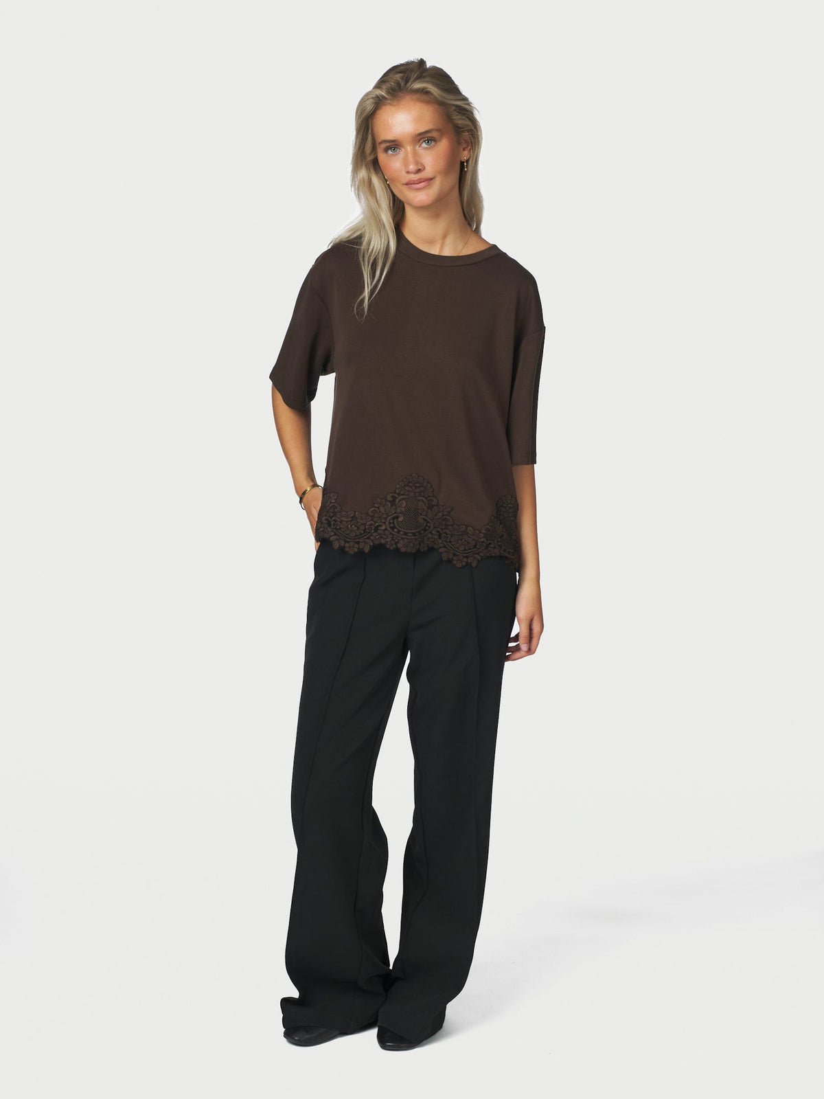 Neo Noir Iria lace T-shirt - Brown