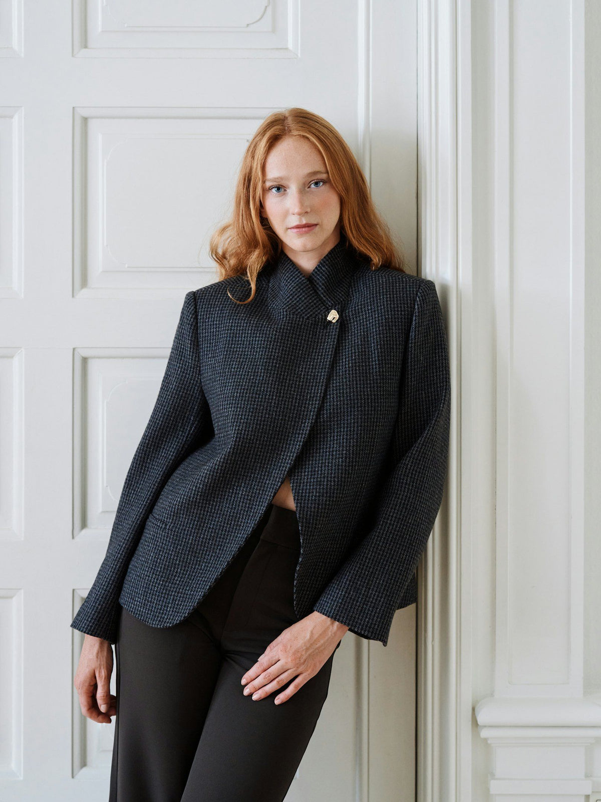 Neo Noir Paria Check Blazer - Dark Grey