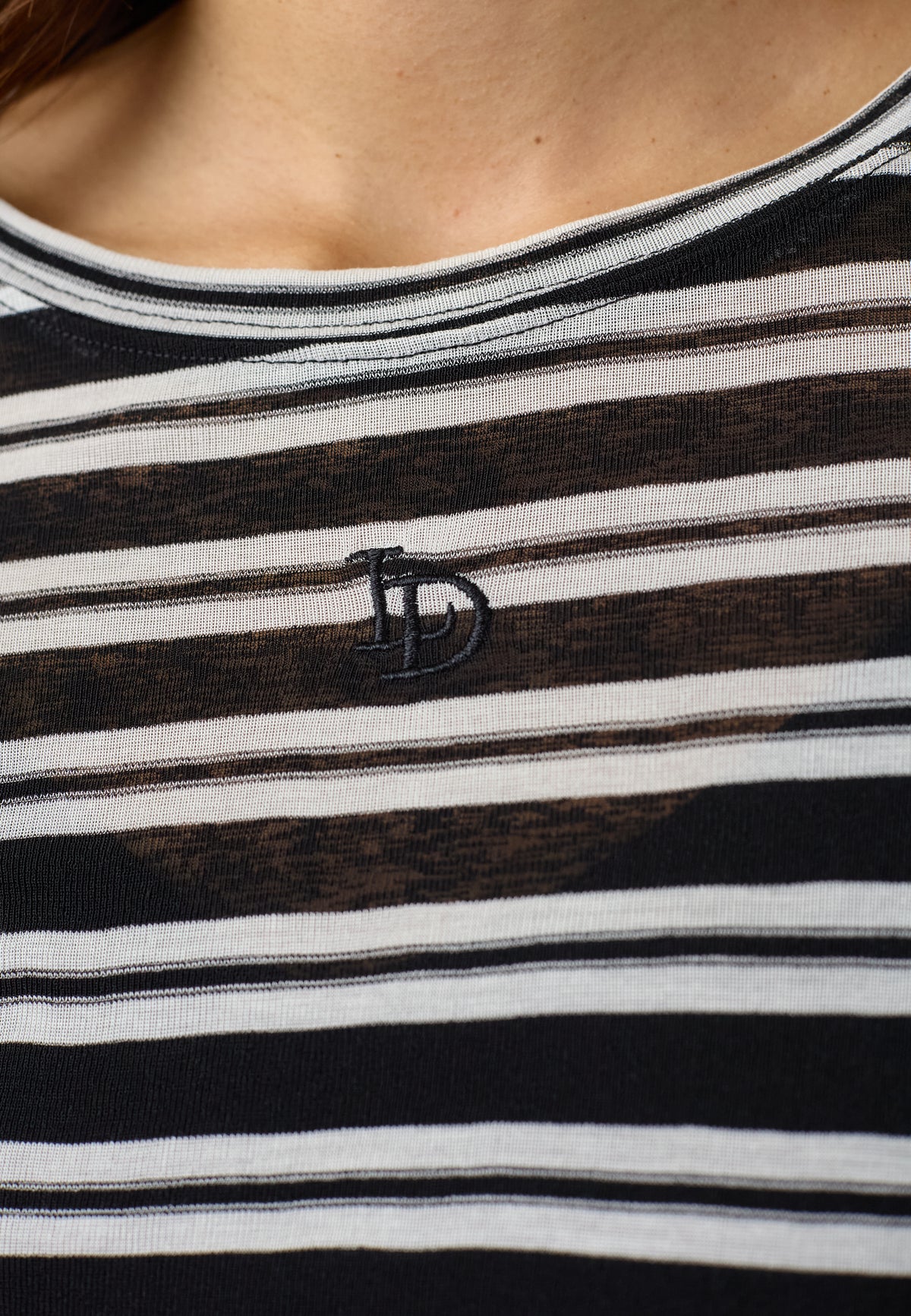 Love & Divine Love1625 Langærmet T-shirt - Black Stripes
