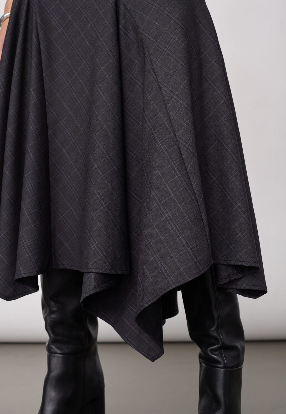 Co'coiuture EloraCC Check Asym Nederdel - Dark Grey