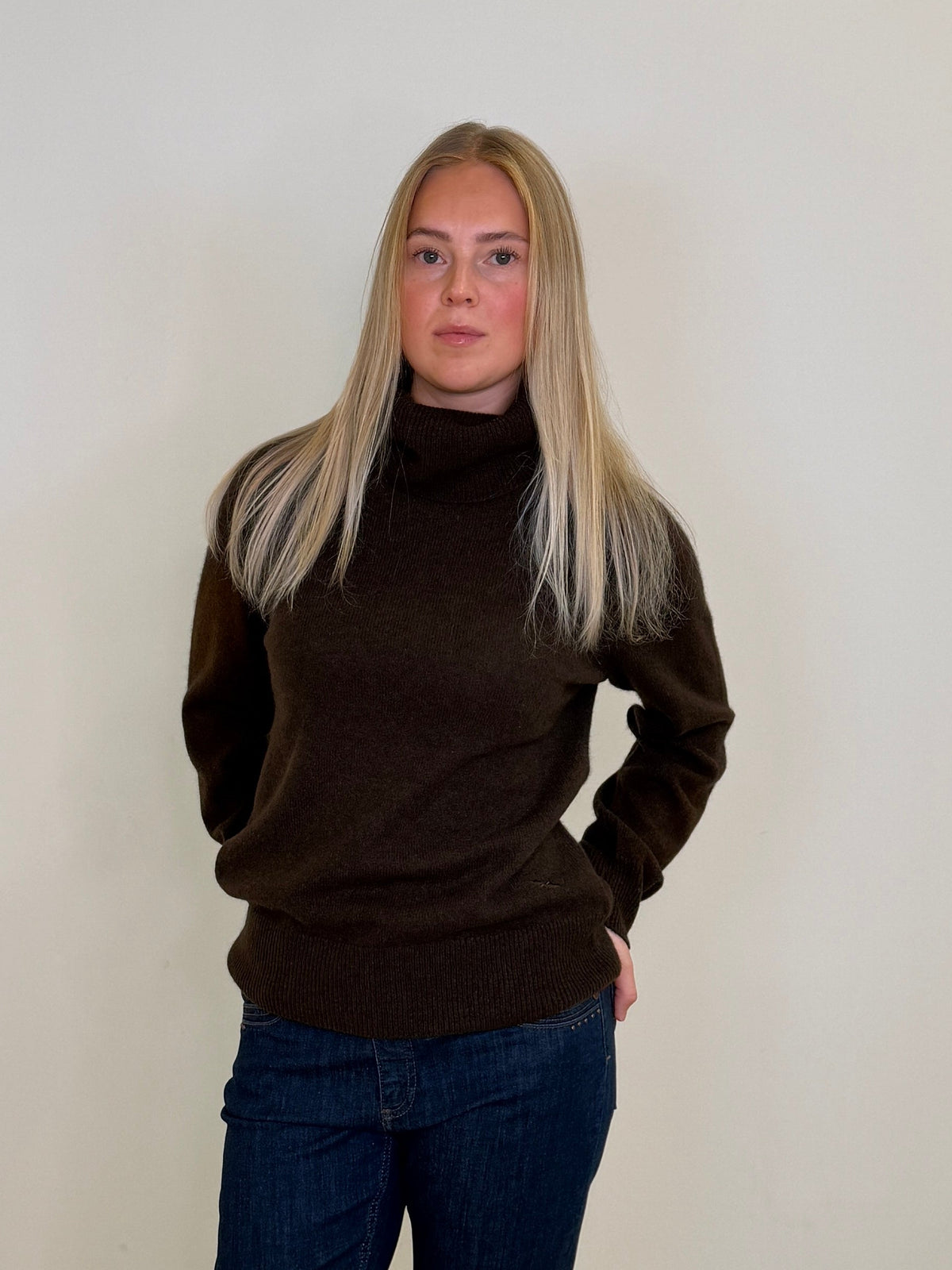 BTF-CPH Alma Yak Turtleneck - Brown