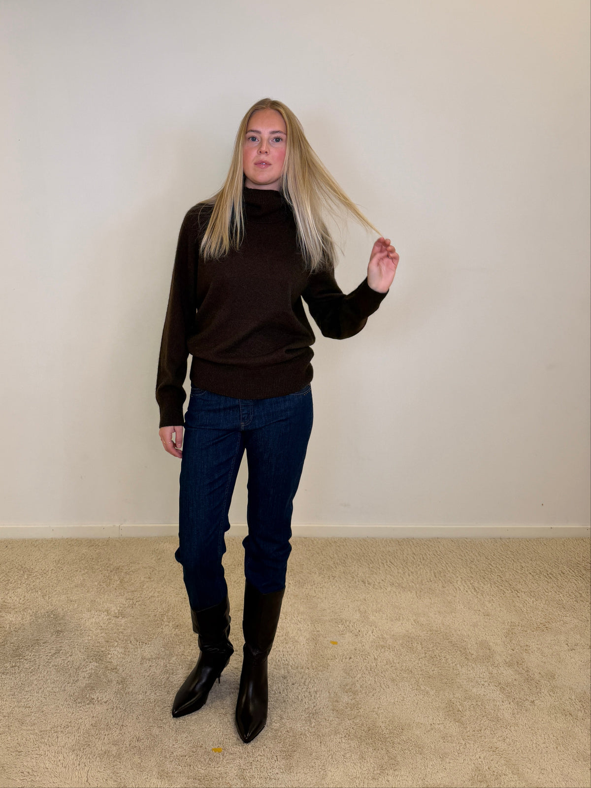 BTF-CPH Alma Yak Turtleneck - Brown