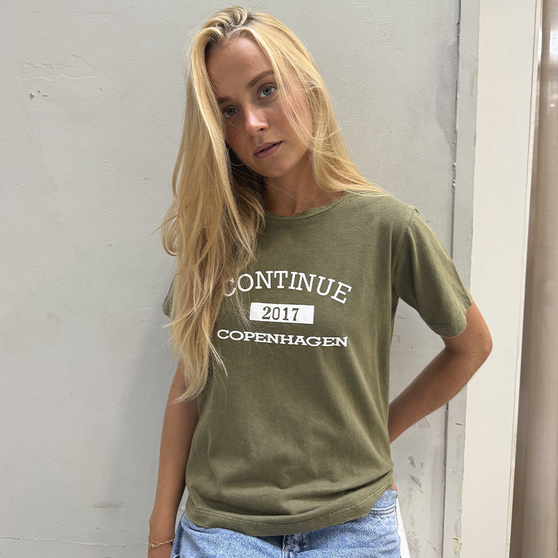 Continue Dea Wash T-shirt - Army Wash