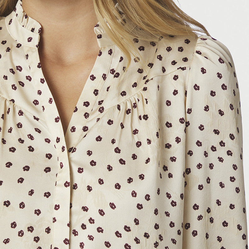 Neo Noir Astrida Flower Jacquard Bluse - Creme