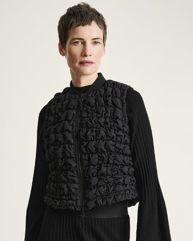 Bitte Kai Rand Kosei Vest - Black