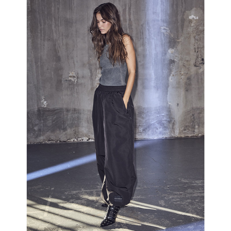 Haute L'amitie Thalia Harem Buks