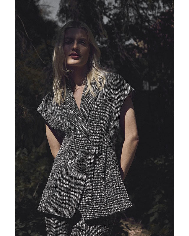 Gustav Kanea Vest - Black