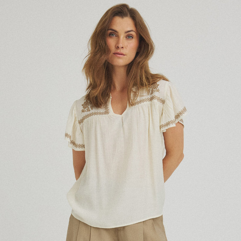 Luxzuz Vika Bluse - Cream