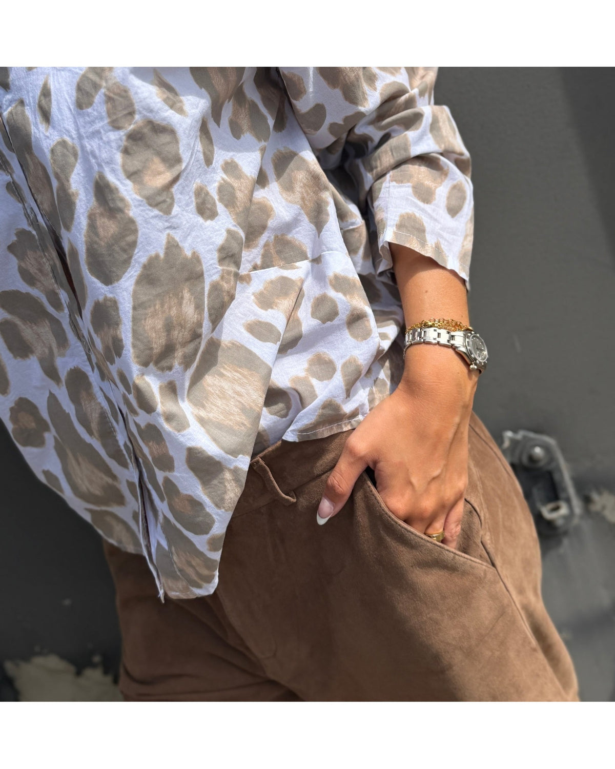 Notyz Suede Bermuda Shorts - Hazelnut