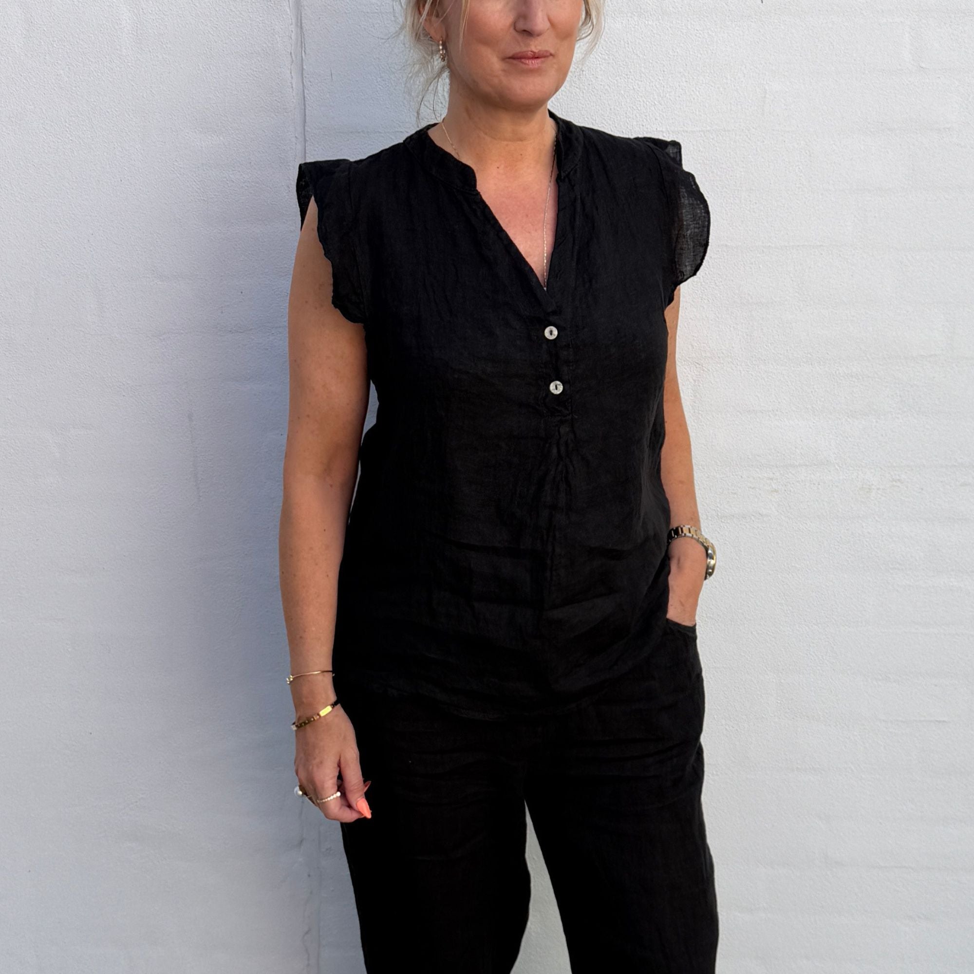 Copenhagen Luxe 9740 Top - Black
