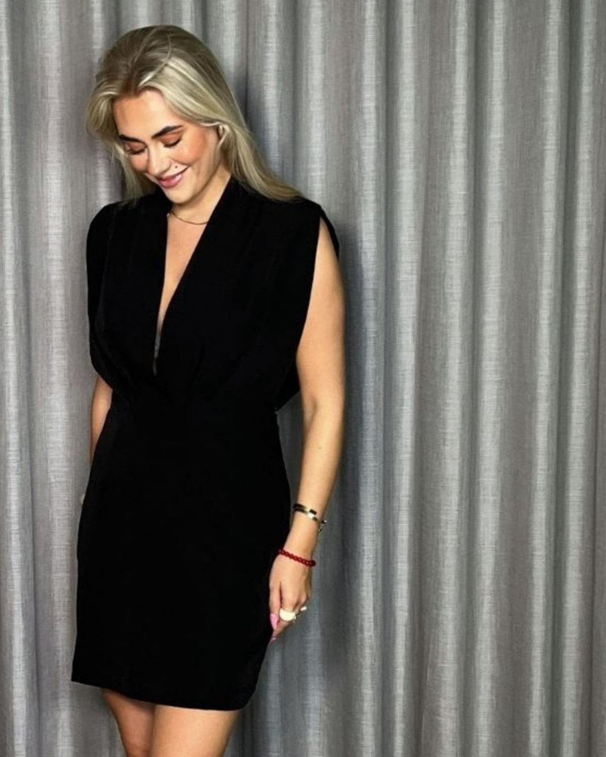 Haute L'amitie L'egance Crop Drape Kjole