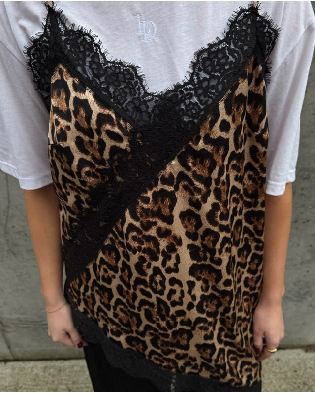 Love & Divine Love1472-2 Top
