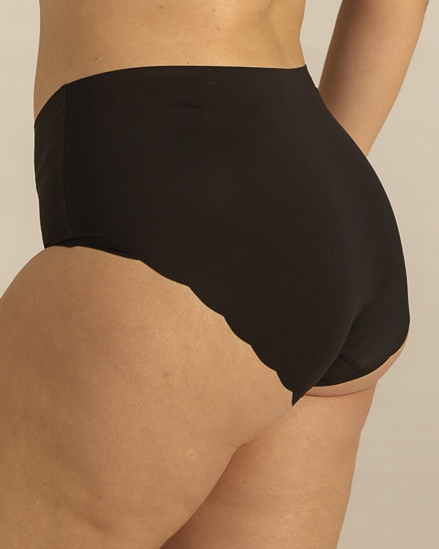 Femifemme Invisible Highwaist Maxi Trusser - Sort