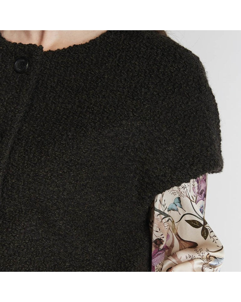 Pbo Konia Vest - Dark Brown