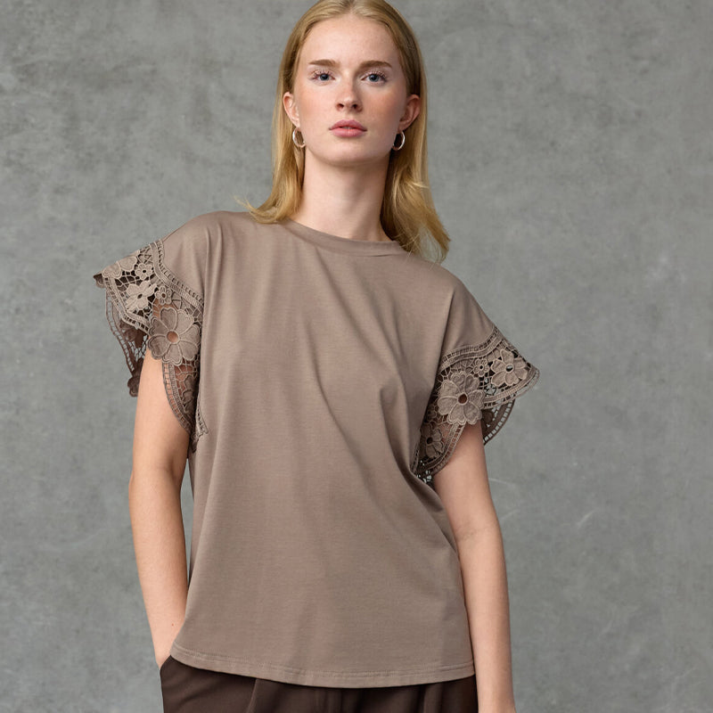 Love & Divine Love1517 T-shirt - D. Sand