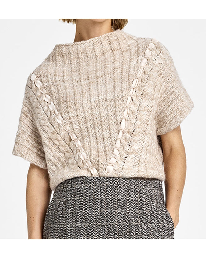 Gustav Coya Cape Strik