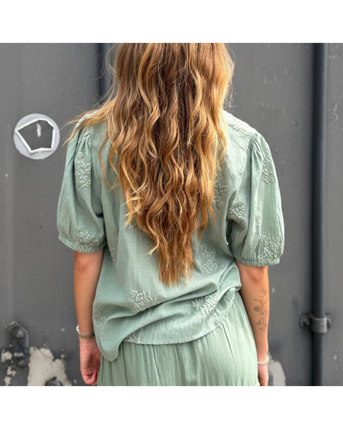 Continue Emma Bluse - Army