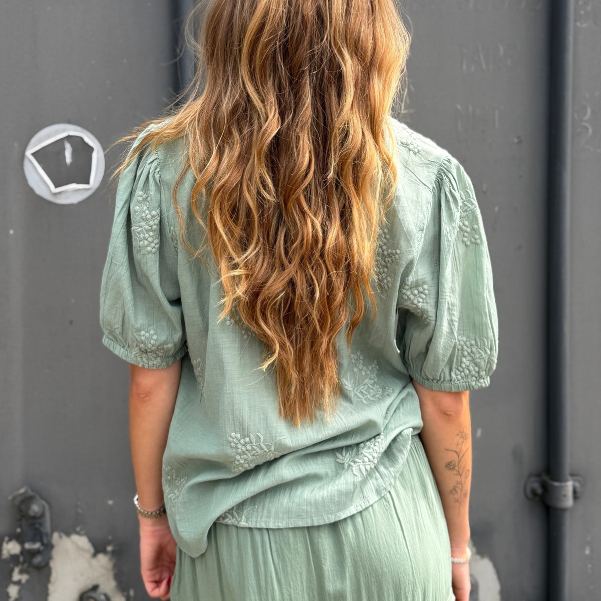 Continue Emma Bluse - Army