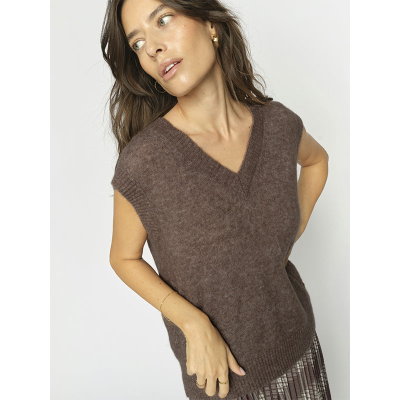Mos Mosh Mape V-neck Knit Vest