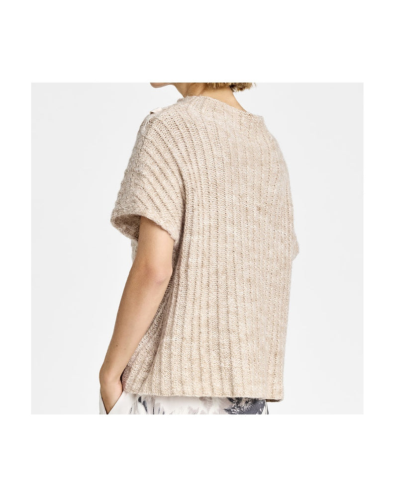 Gustav Coya Cape Strik
