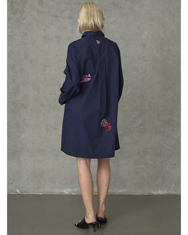 Love & Divine Love1589 Kjole - Navy Emb