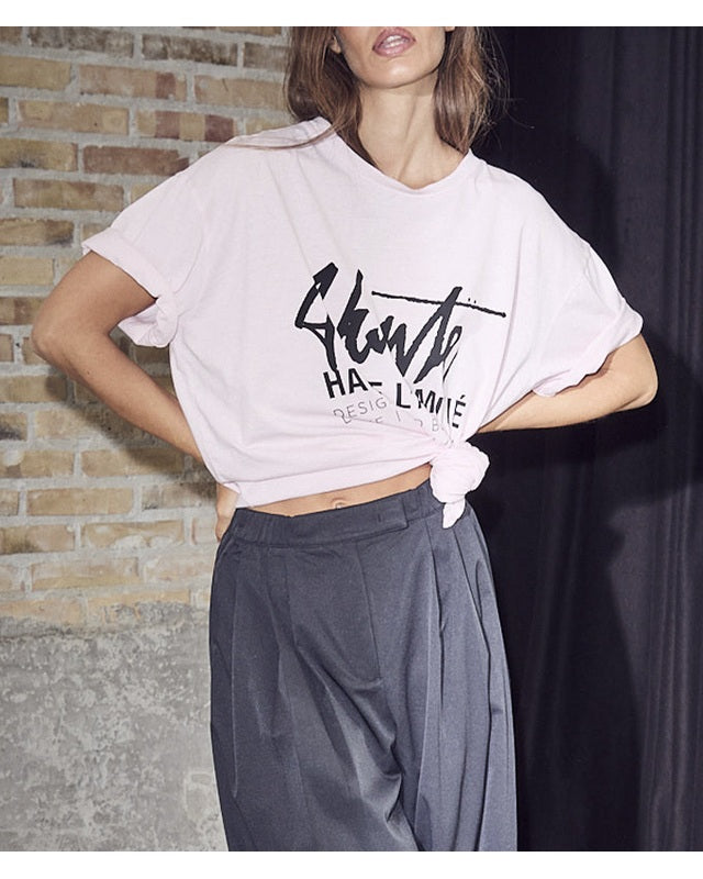 Haute L'amitie Studio Loose Tag T-shirt - Iced Rose
