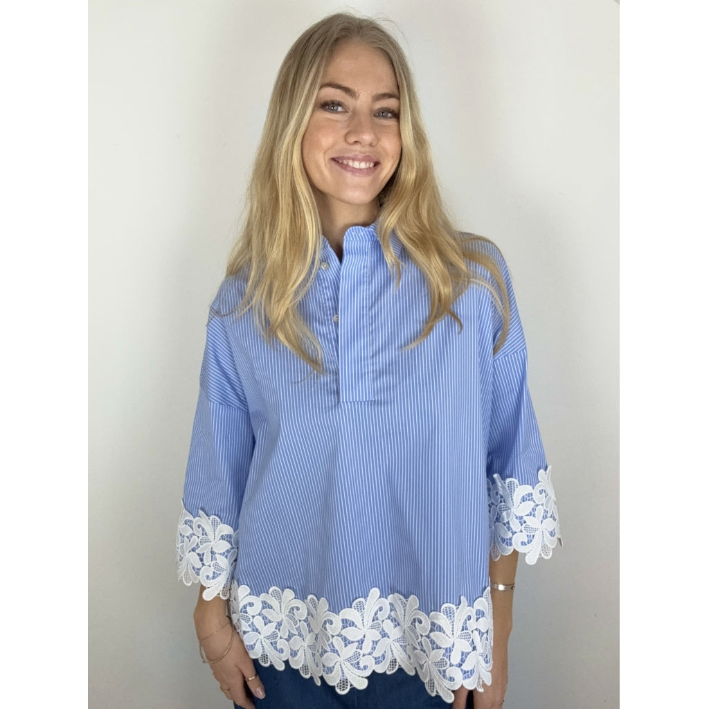 Continue Klara Stripe Embrodery Skjorte