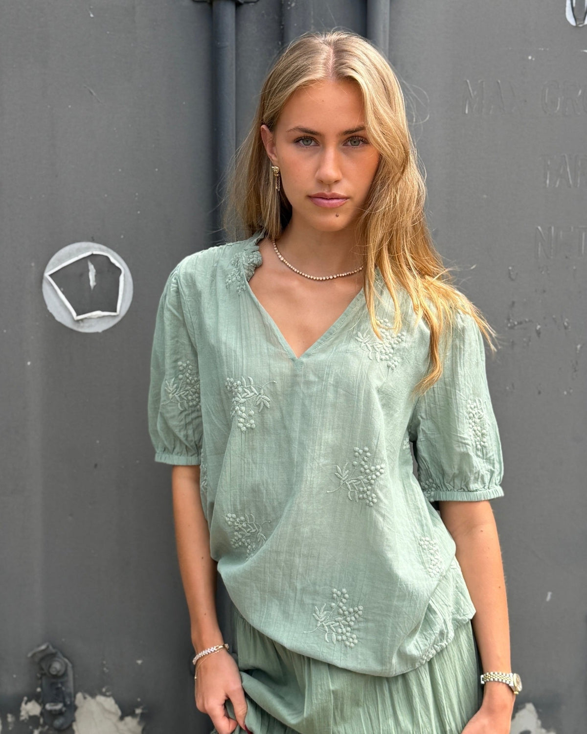 Continue Emma Bluse - Army