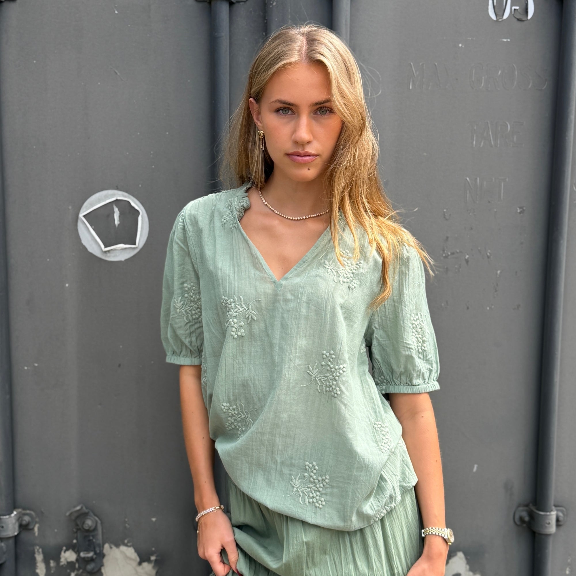 Continue Emma Bluse - Army