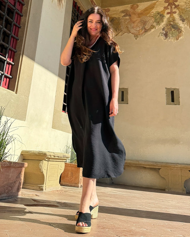 Black Colour Samos Kjole