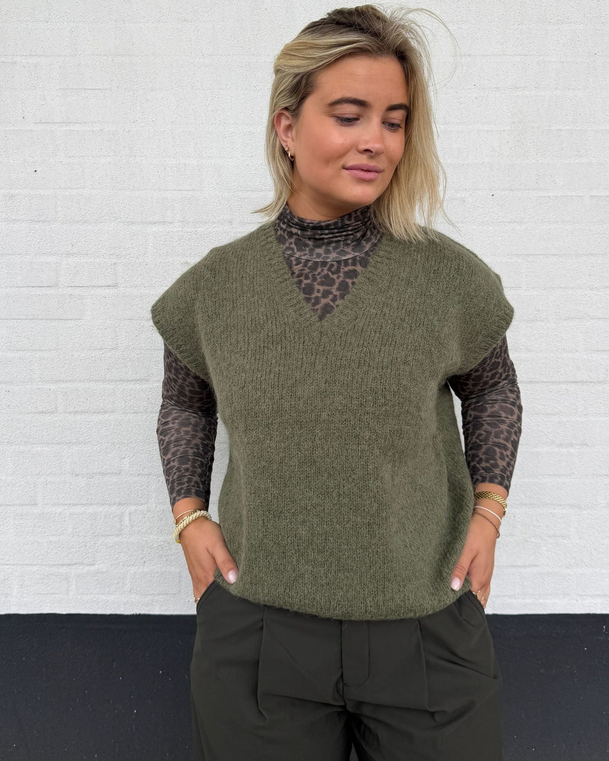 Withblack WBLVenus Vest - Avocado Green