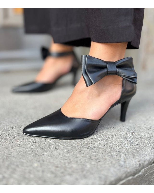 Copenhagen Shoes Moving Around Stillet