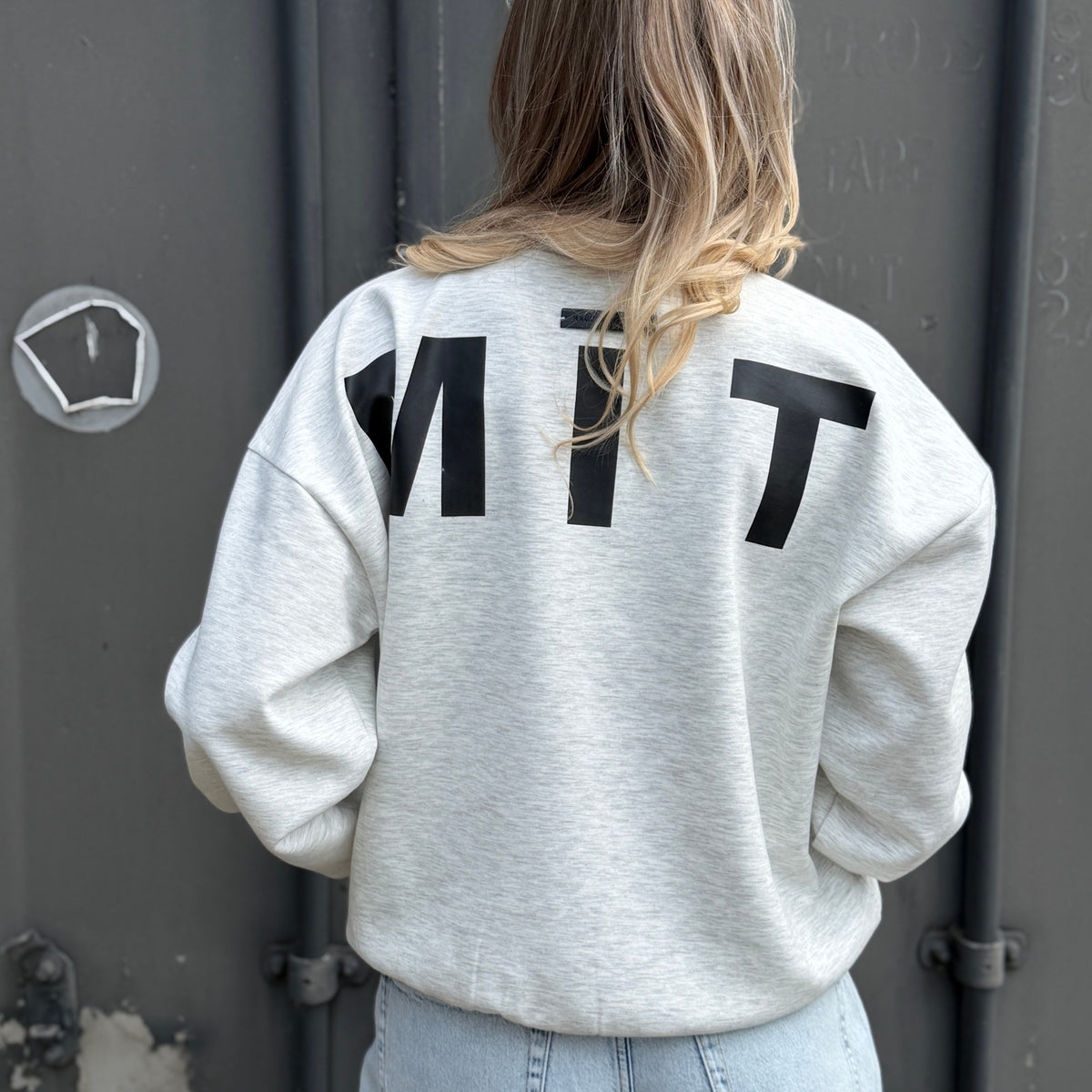 Haute L'amitie Maxi Split Logo Sweat - Pearl Melange