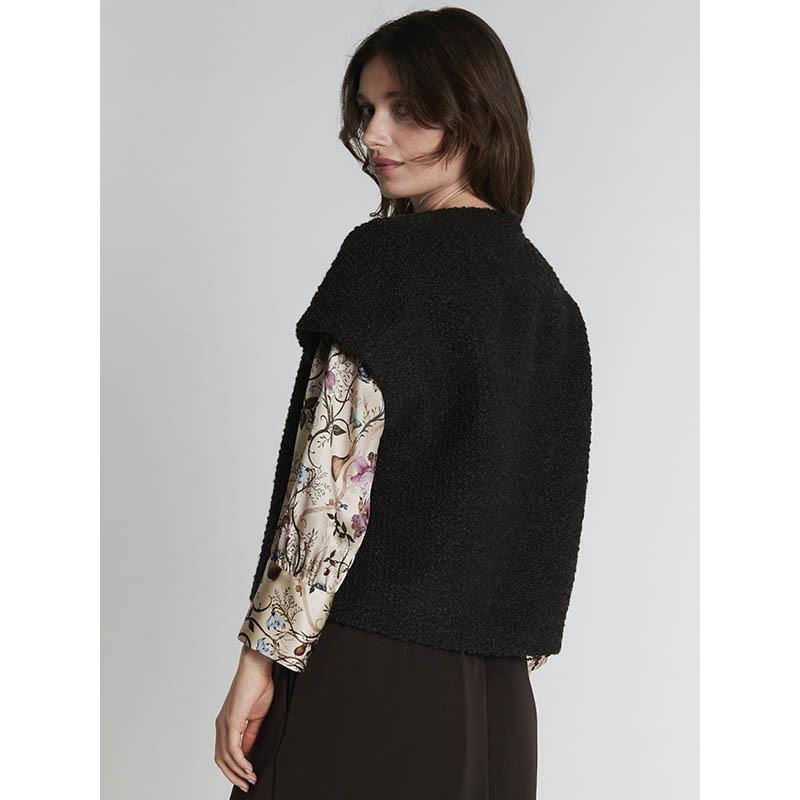 Pbo Konia Vest - Dark Brown