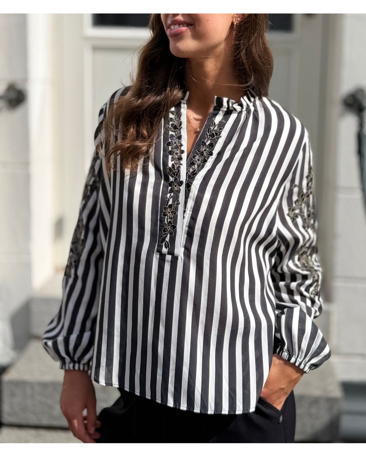 Gustav Annemie Broderet Bluse - Bull Black