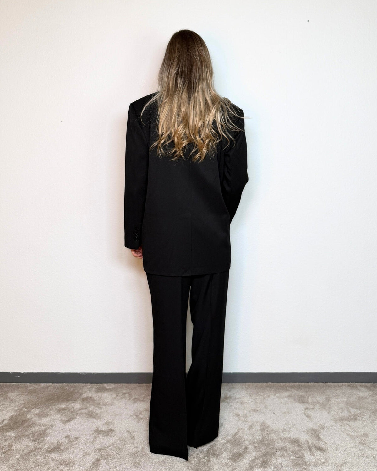 Haute L'Amitié Premiere Oversize Triangle Blazer