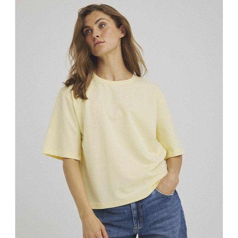 Luxzuz Boxy T-shirt - Anise Flower