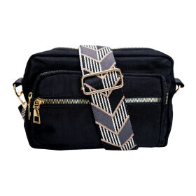 Black Colour Vanda Crossbody Taske