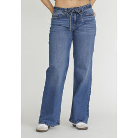 Sisters Point Onea-Belt.je Jeans